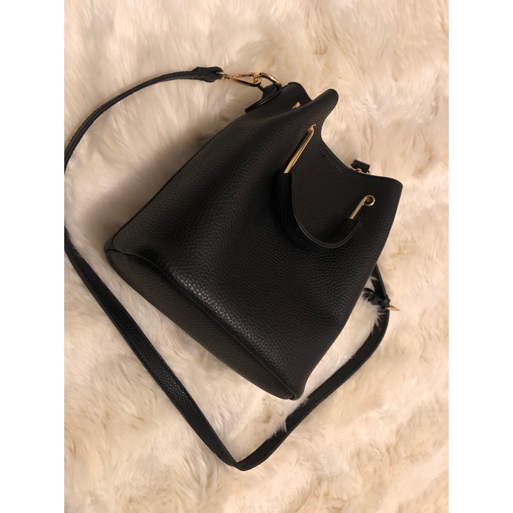 Black Satchel Bucket Bag!